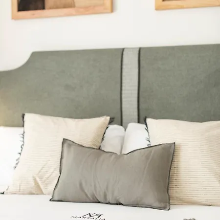 Semesterbostad Martalia - La Casa Del Cedro Luxury