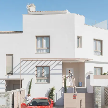 Semesterbostad Martalia - La Casa Del Cedro Luxury